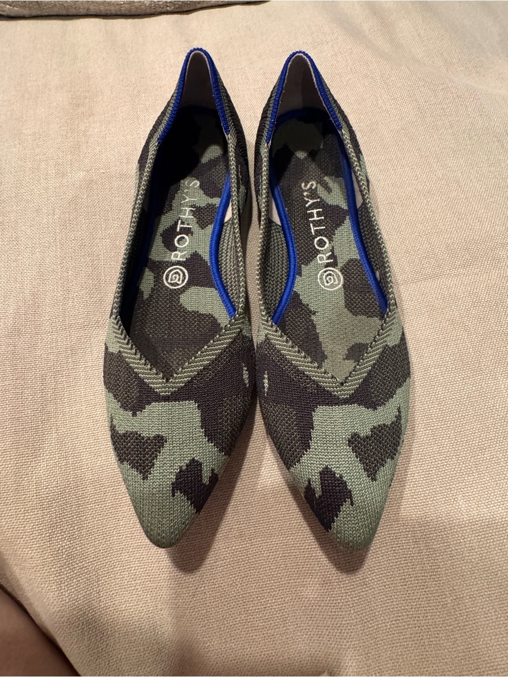 Rothy’s The Point Olive Camo Pointed Toe Ballet Flats Women’s Size 9